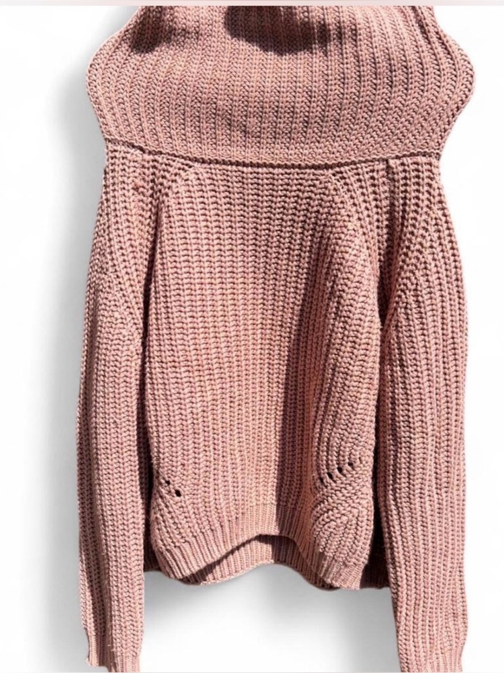 Moon & Madison Chunky Knit Cowl Neck Cropped Sweater | Dusty Rose | Size M